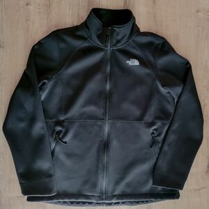 The North Face Women's Softshell Jacket - Size L